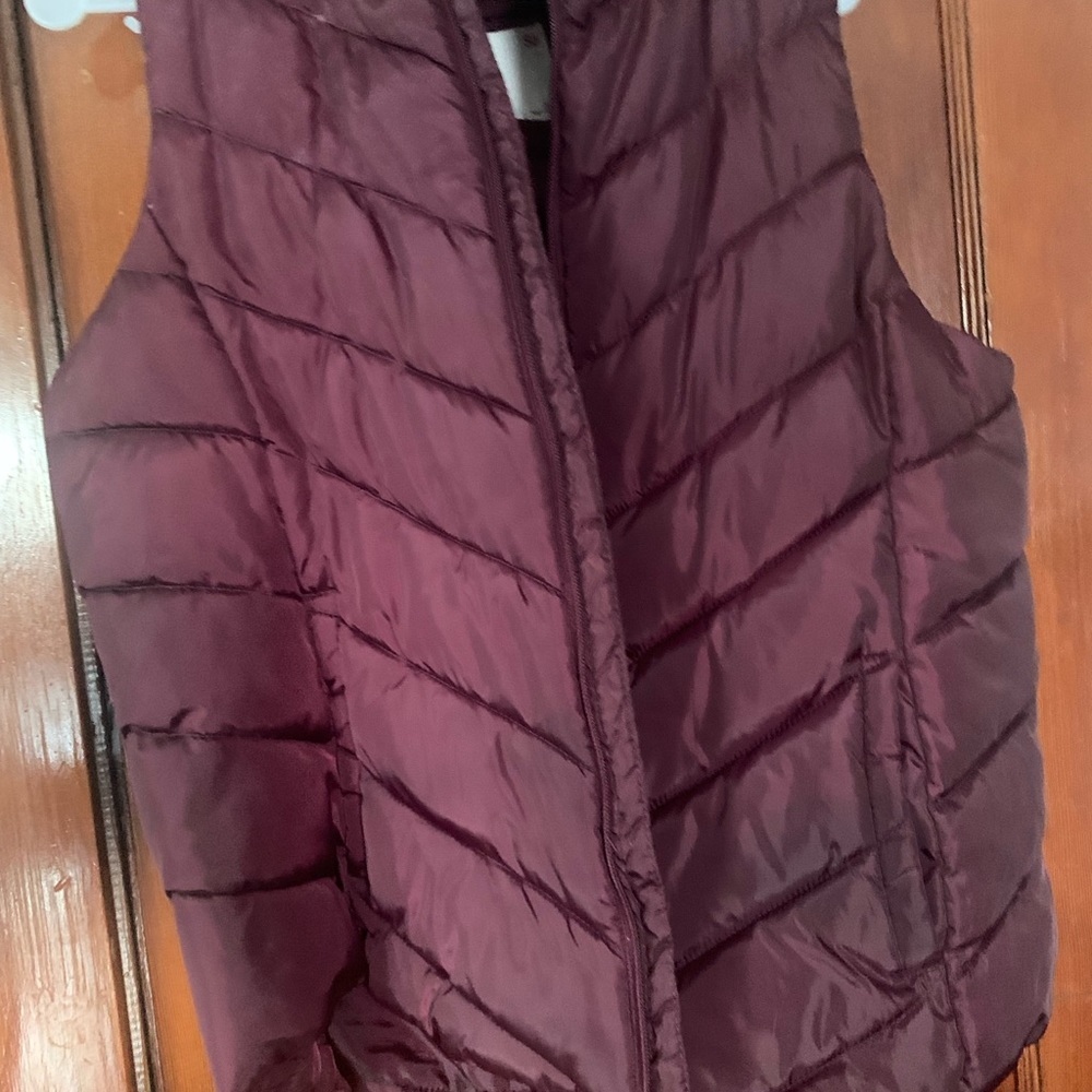 SO PLUM VEST